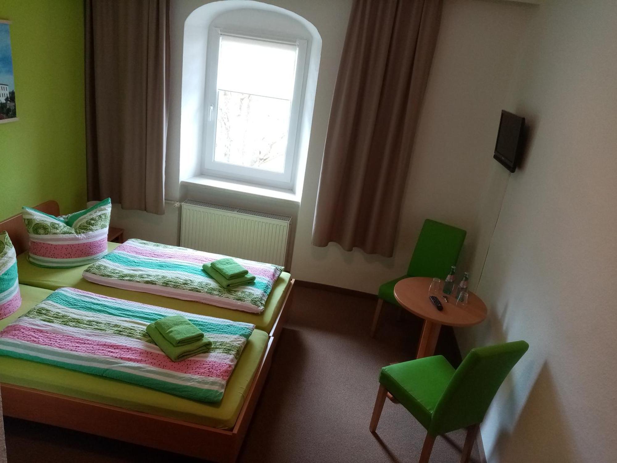 Pension Sommerfrische Ehrenfriedersdorf Δωμάτιο φωτογραφία